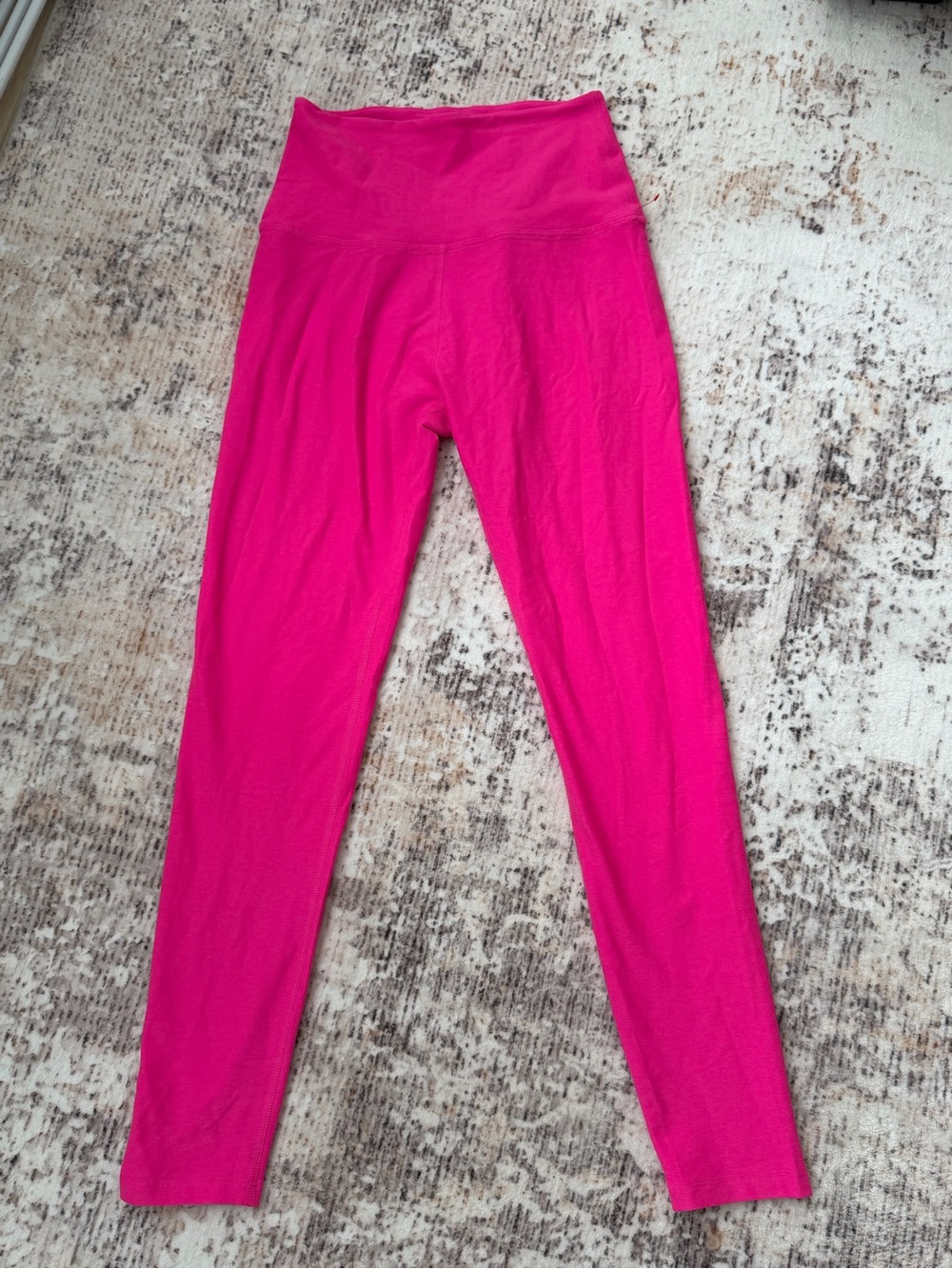 Beyond Yoga Bright Hot Pink Leggings